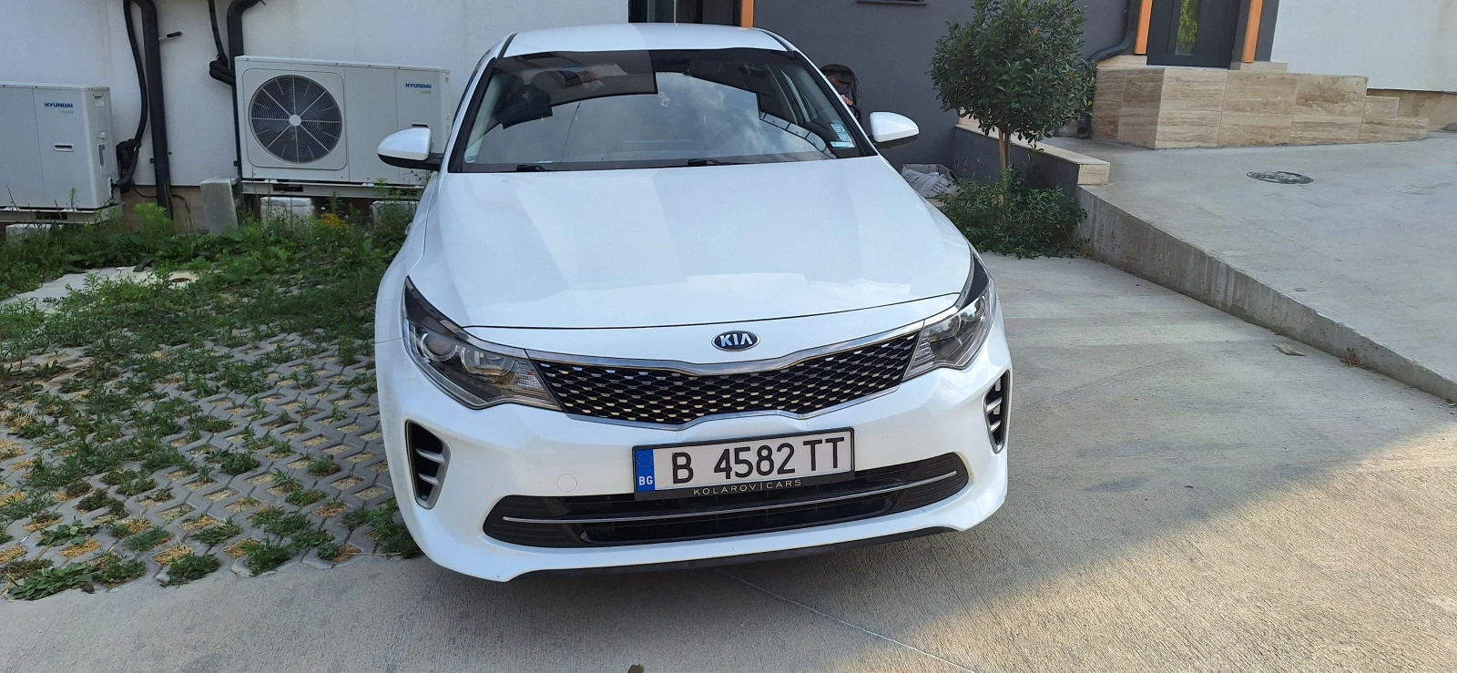 Kia K5 2.0 LPI /90 000 km/CarPlay/Бяла перла - изображение 3