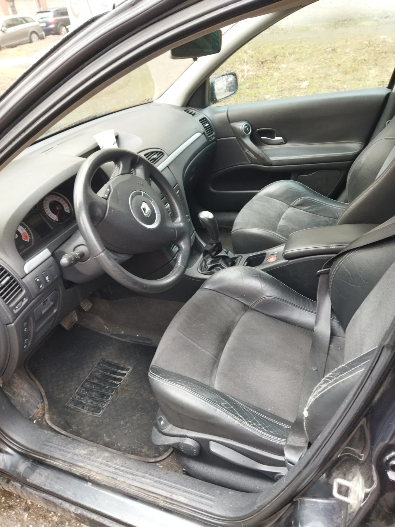 Renault Laguna Турбо бензин  - изображение 5