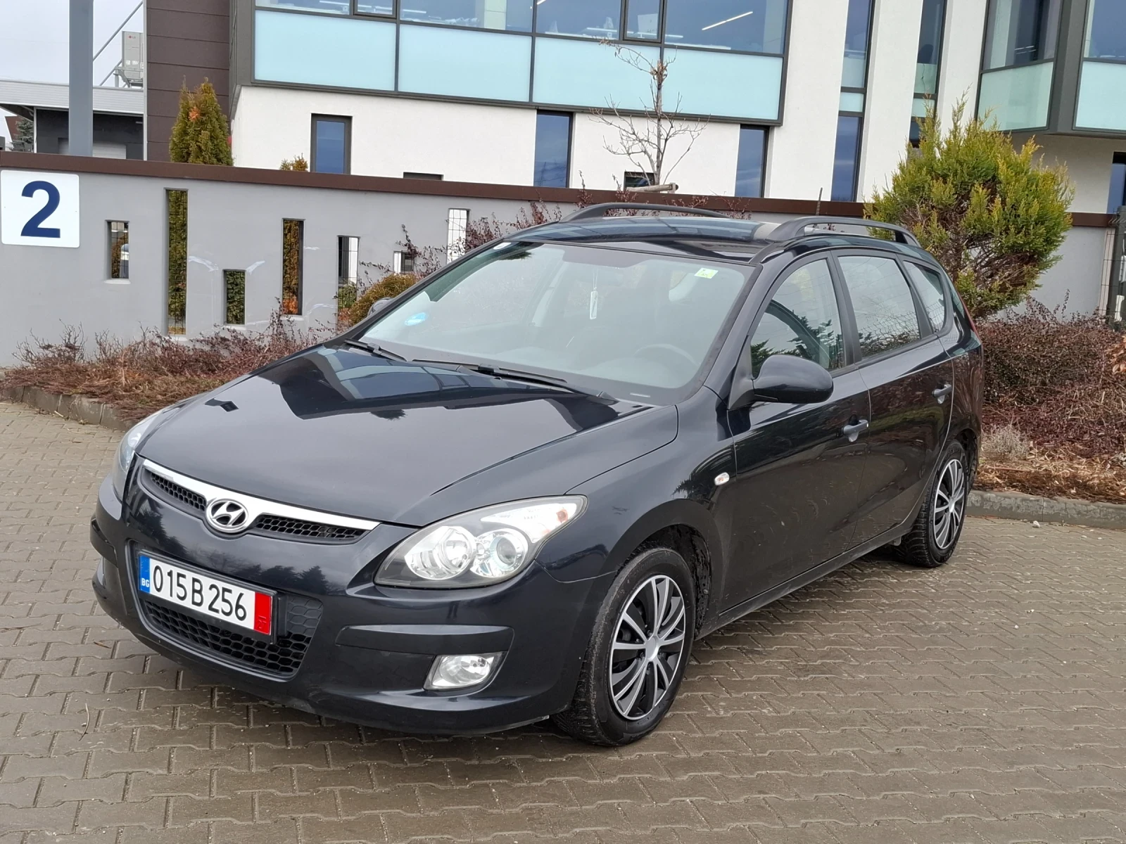 Hyundai I30 1.6CRDI* (90��)* NAVI* ��� ����* *  | Mobile.bg � ����������� 2