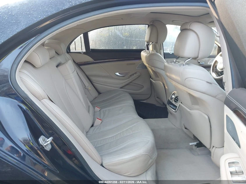 Mercedes-Benz S 550 4MATIC * Възможност за Лизинг*  - изображение 8