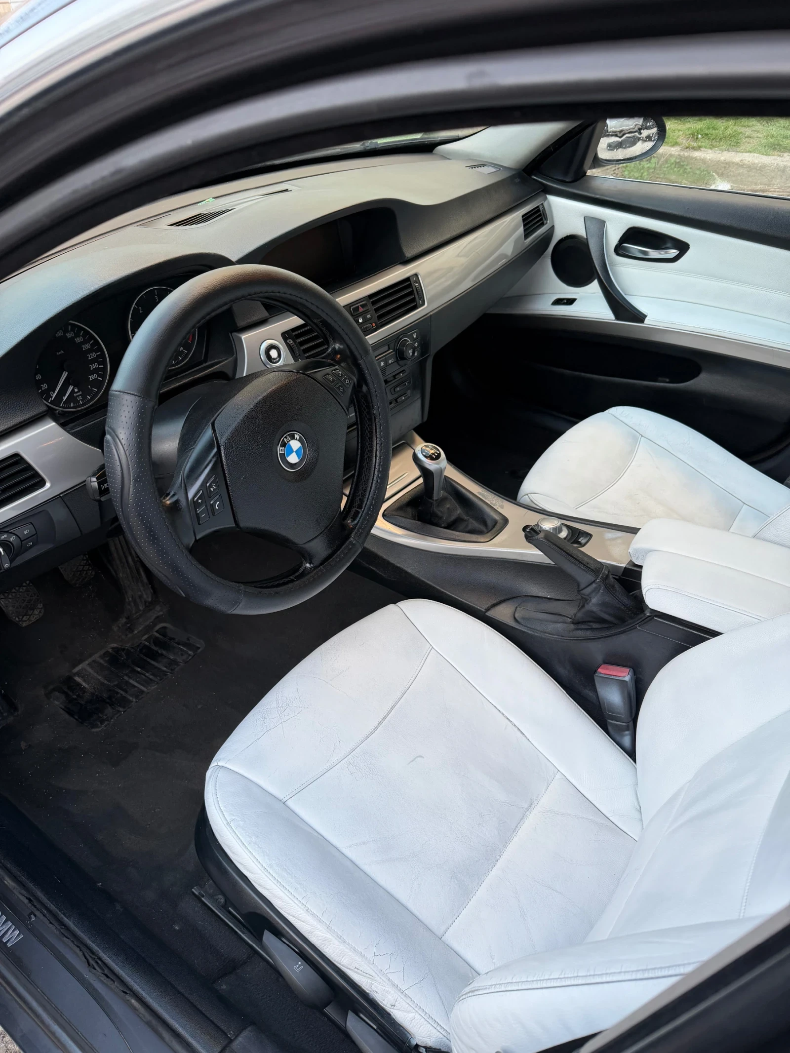 BMW 320, снимка 3 - Автомобили и джипове - 53839365