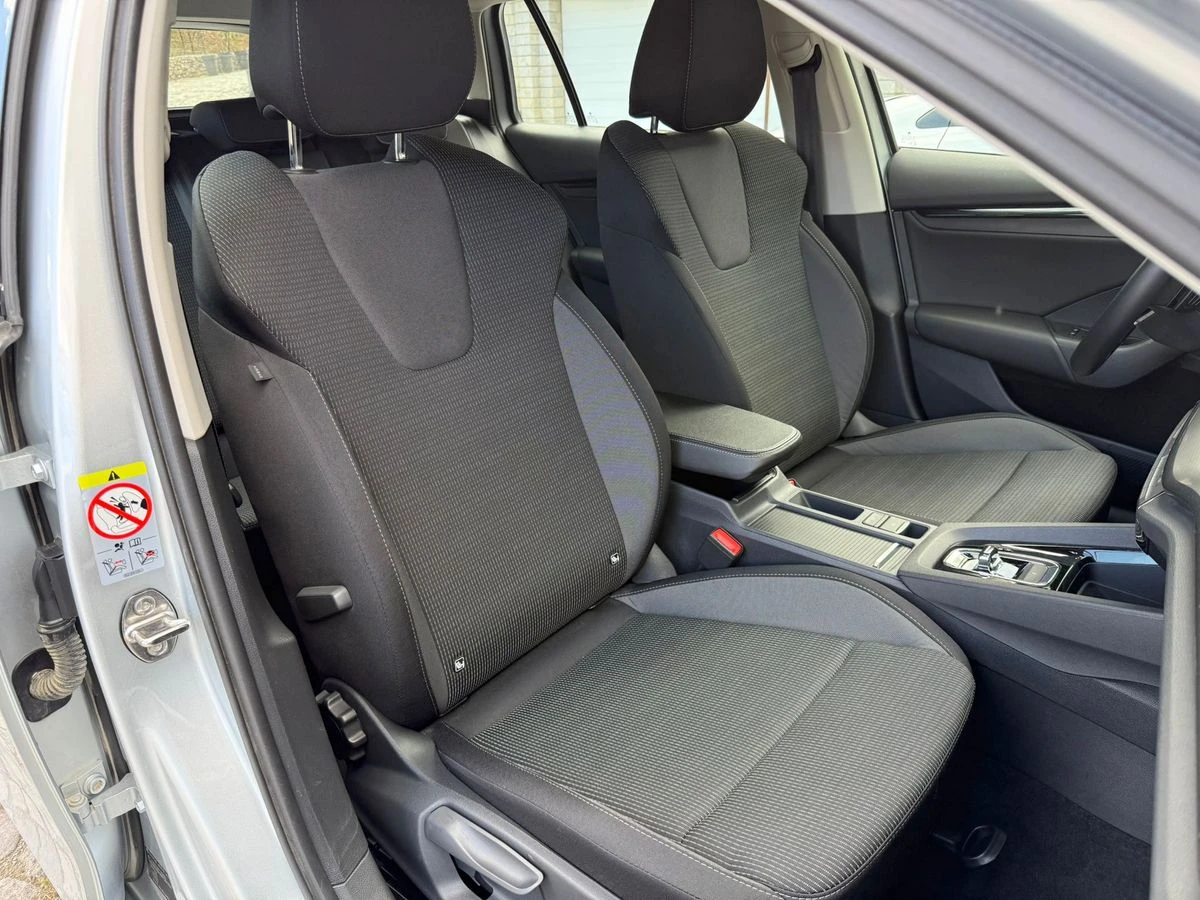 Skoda Octavia IV iV Plug-in hybrid , снимка 13 - Автомобили и джипове - 54161429