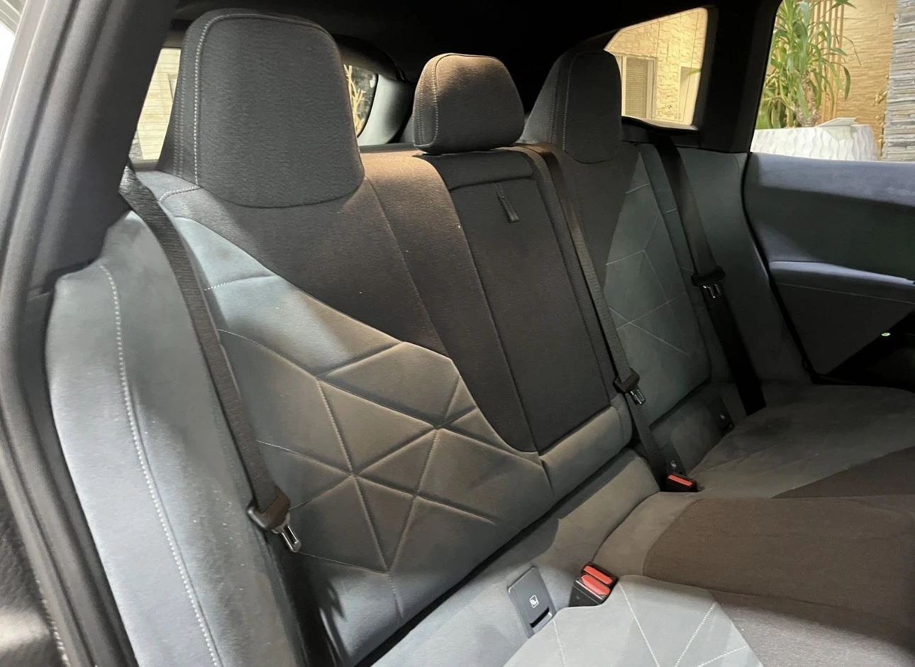 BMW iX 50 Harman HUD, снимка 11 - Автомобили и джипове - 54184901