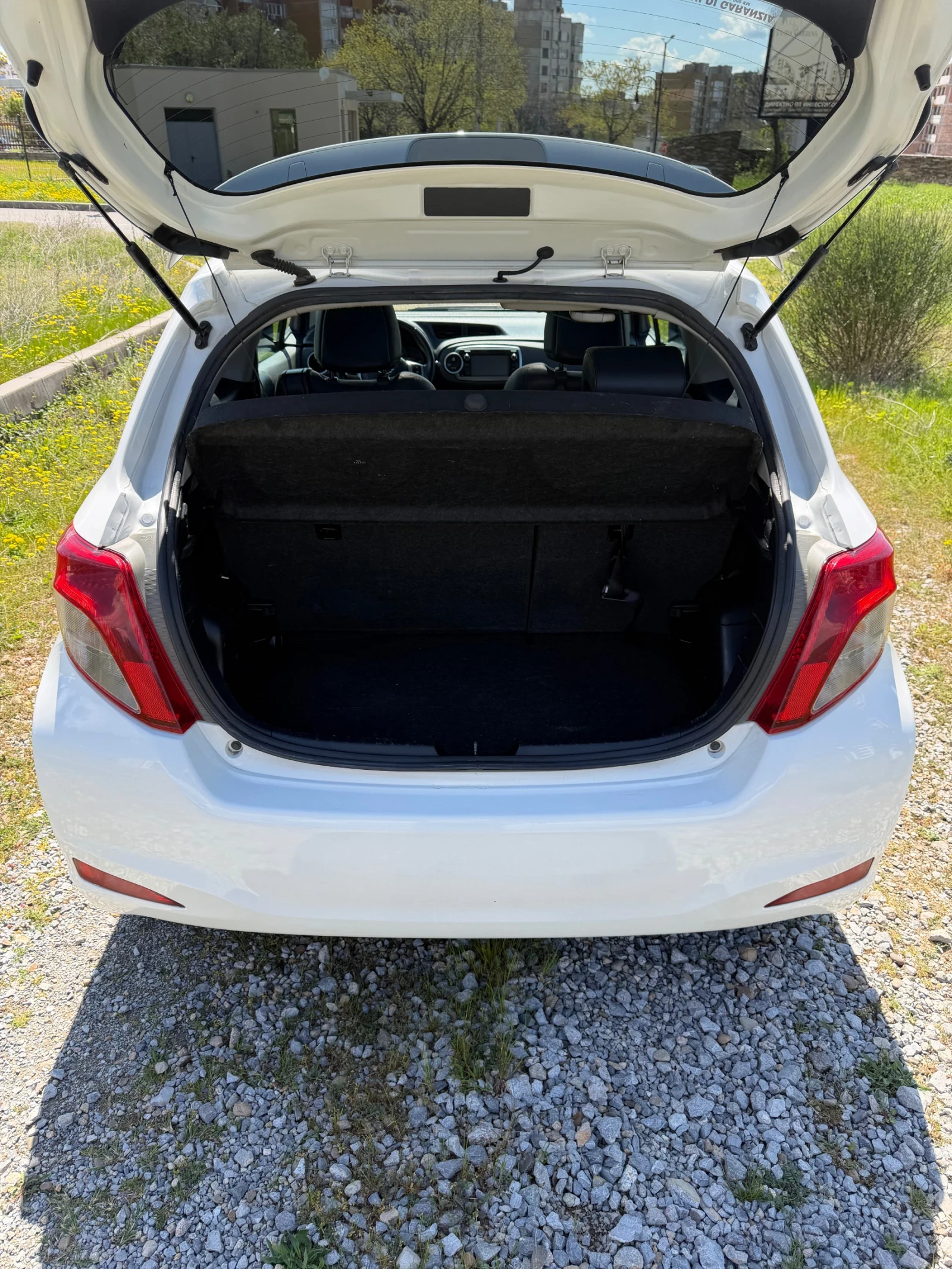 Toyota Yaris CAM/NAVI/LPG/PANO | Mobile.bg � ����������� 5