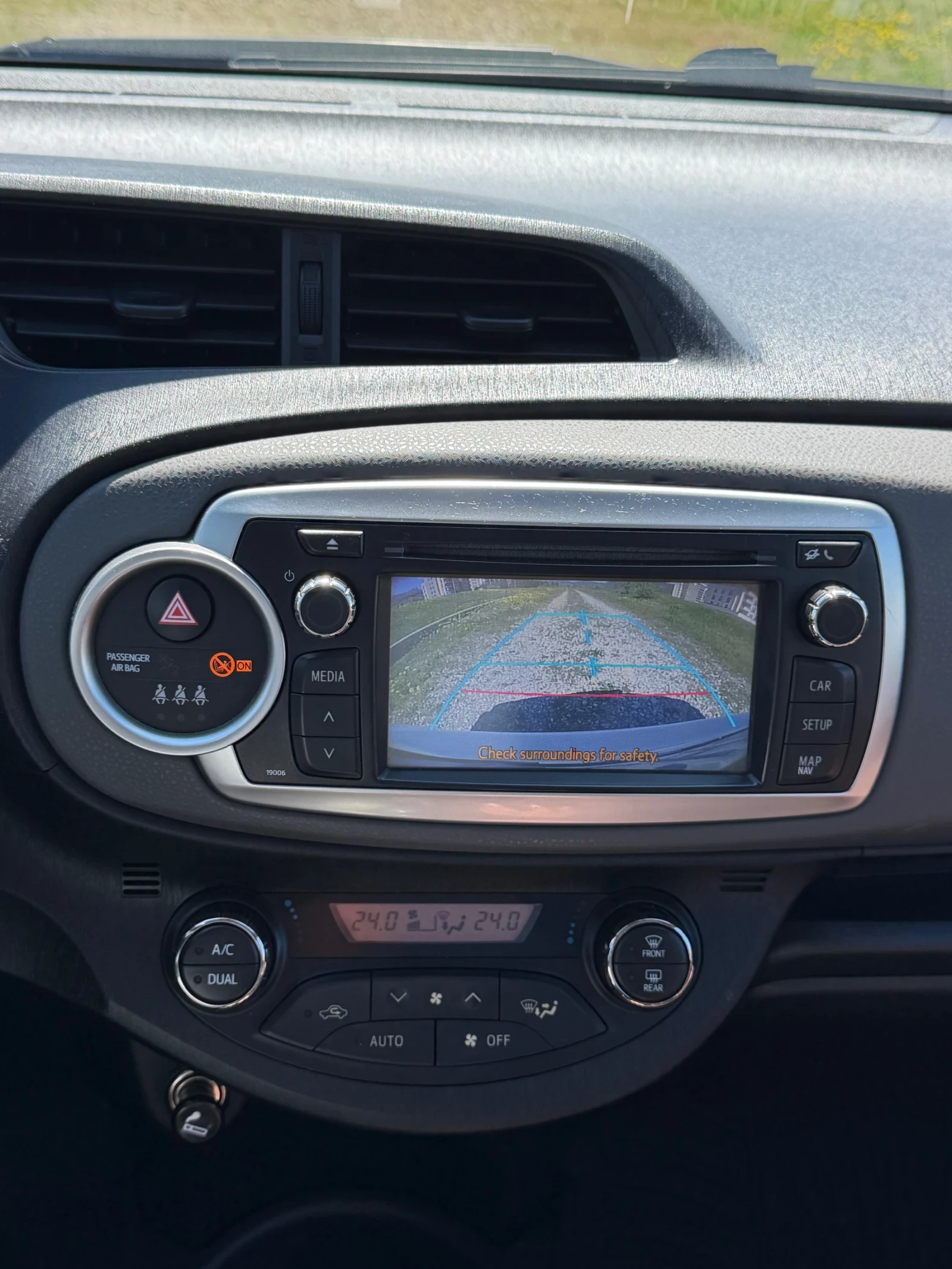 Toyota Yaris CAM/NAVI/LPG/PANO | Mobile.bg � ����������� 9