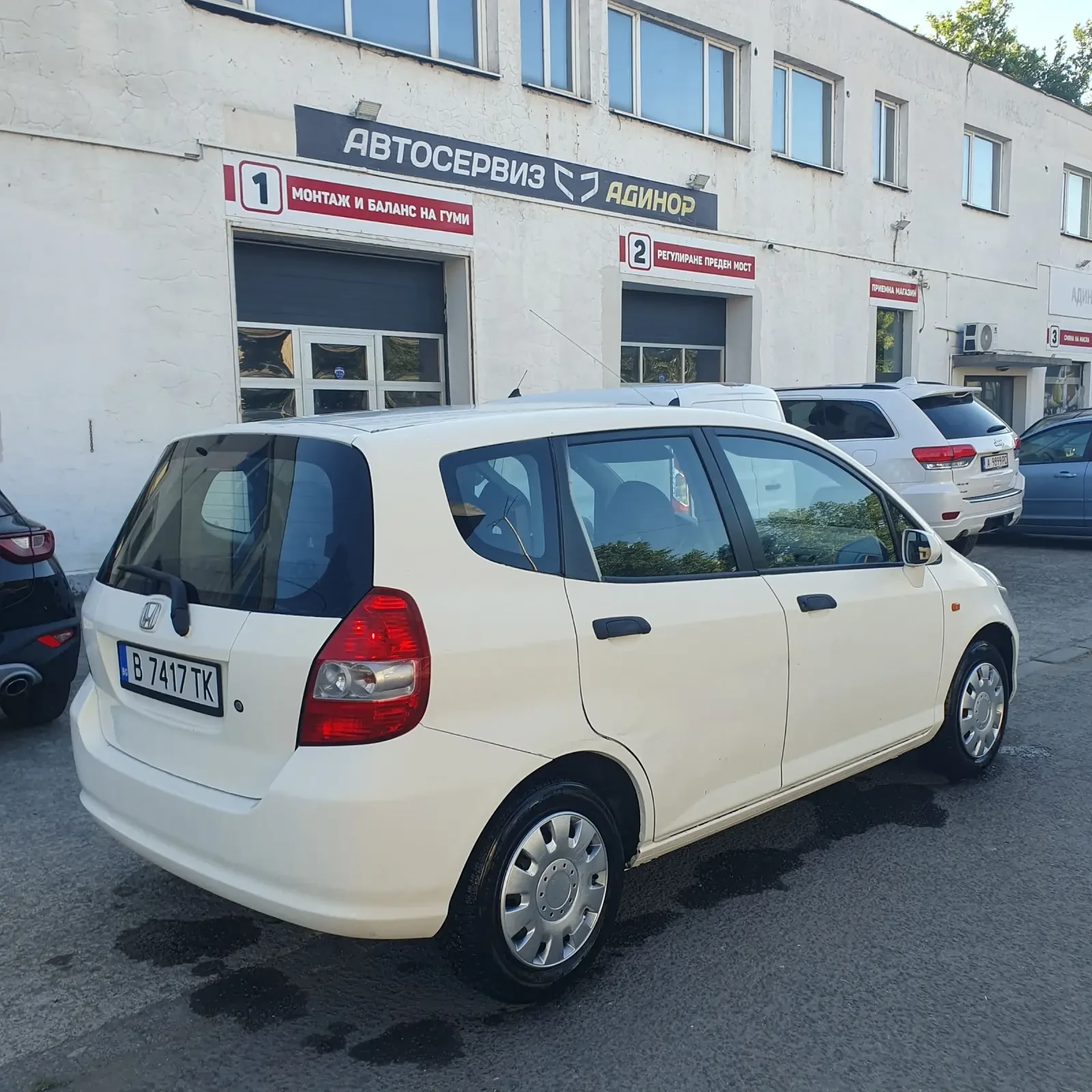 Honda Jazz 1.4i, снимка 5 - Автомобили и джипове - 55001644