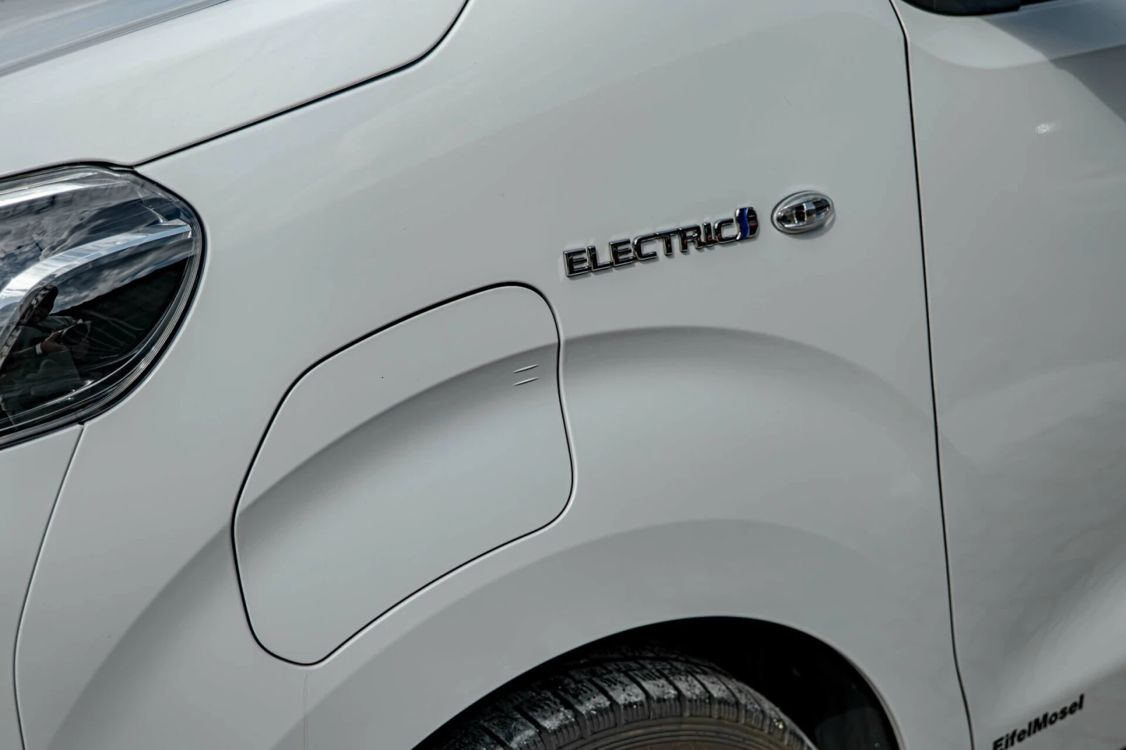 Toyota Proace City Verso Electro/Товарен/Навигация/Климатик, снимка 4 - Автомобили и джипове - 55205792