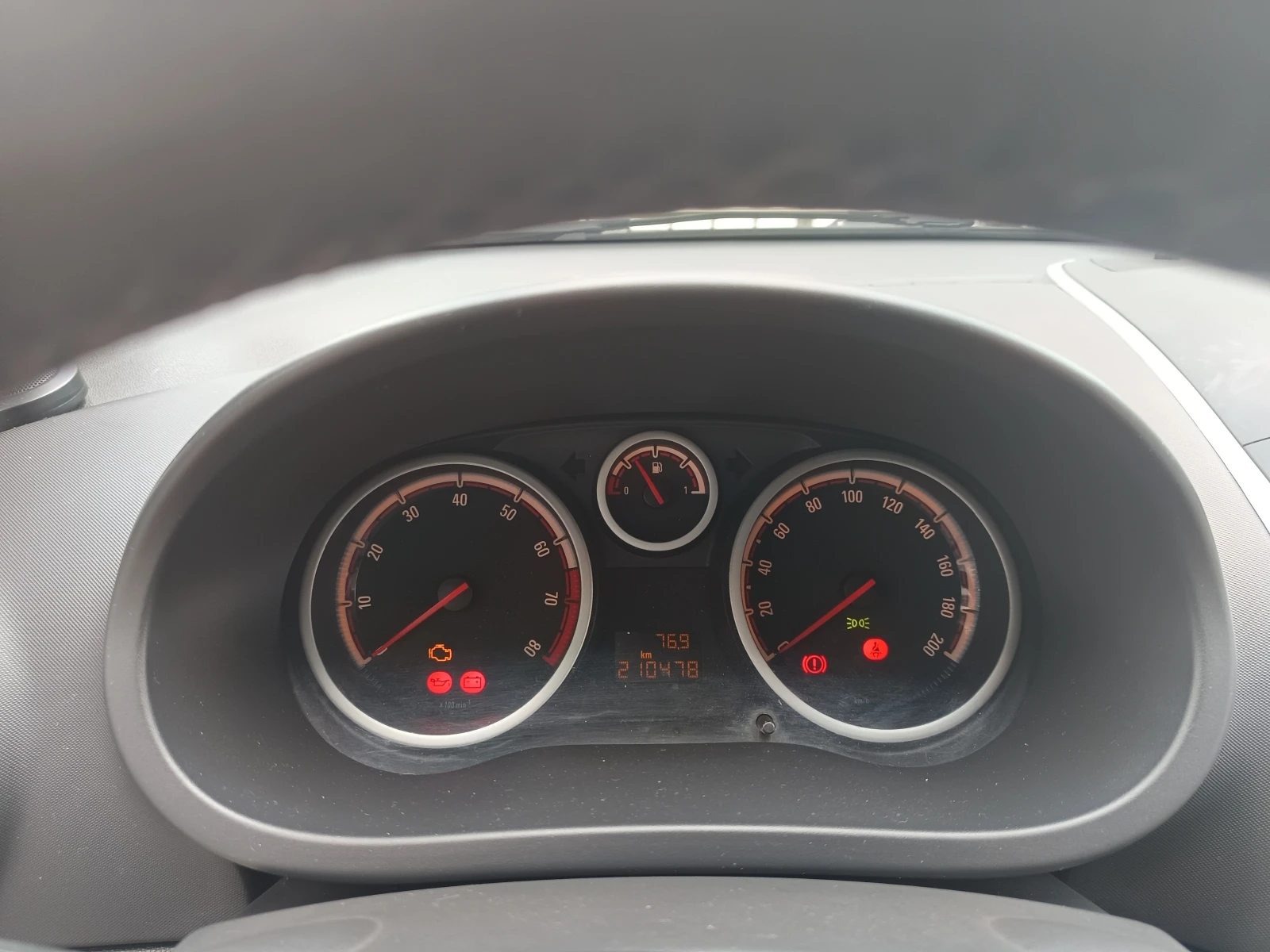 Opel Corsa D, снимка 9 - Автомобили и джипове - 55242926