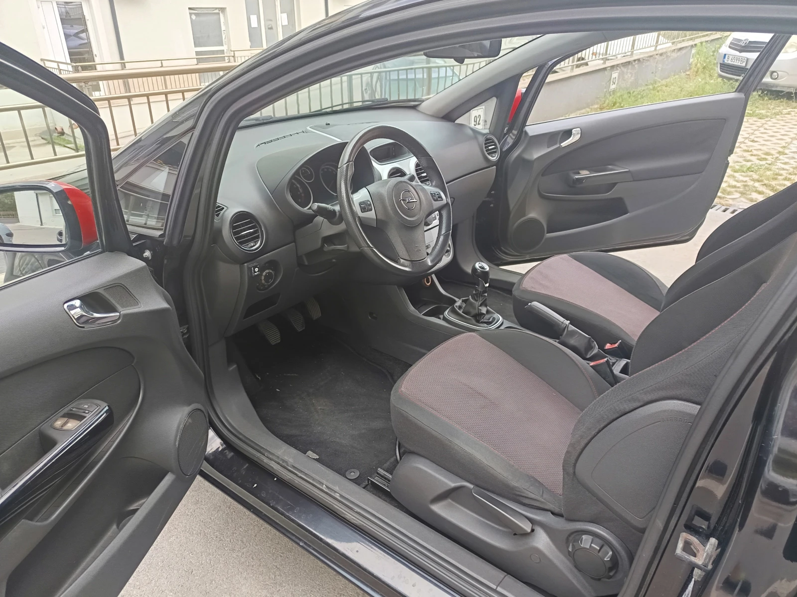 Opel Corsa D, снимка 8 - Автомобили и джипове - 55242926