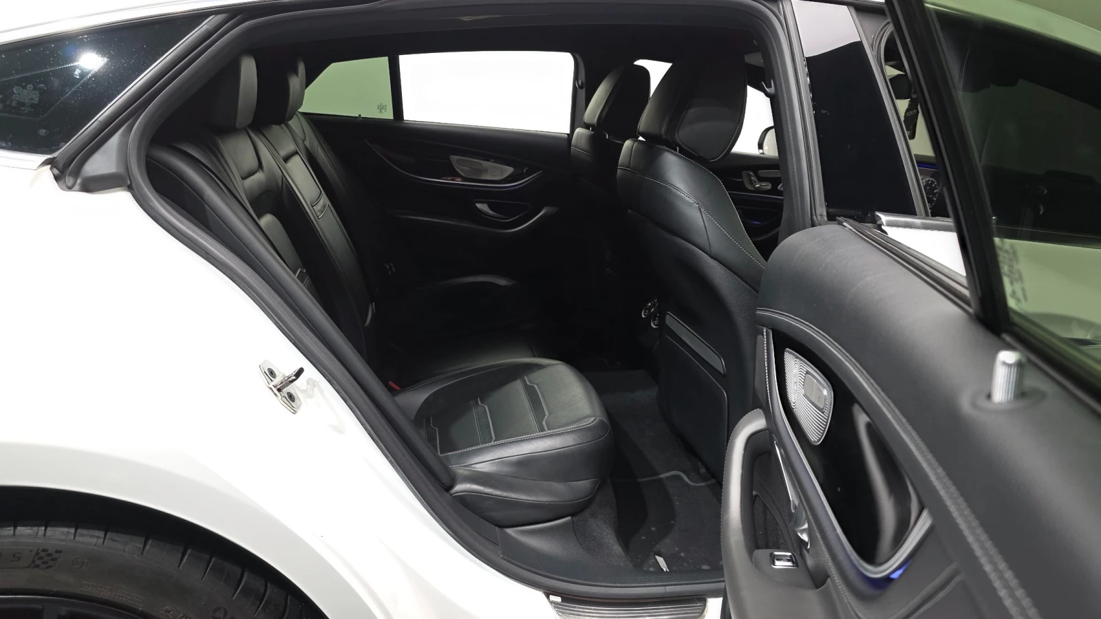 Mercedes-Benz GT 43 3.0 4MATIC, снимка 11 - Автомобили и джипове - 55557971