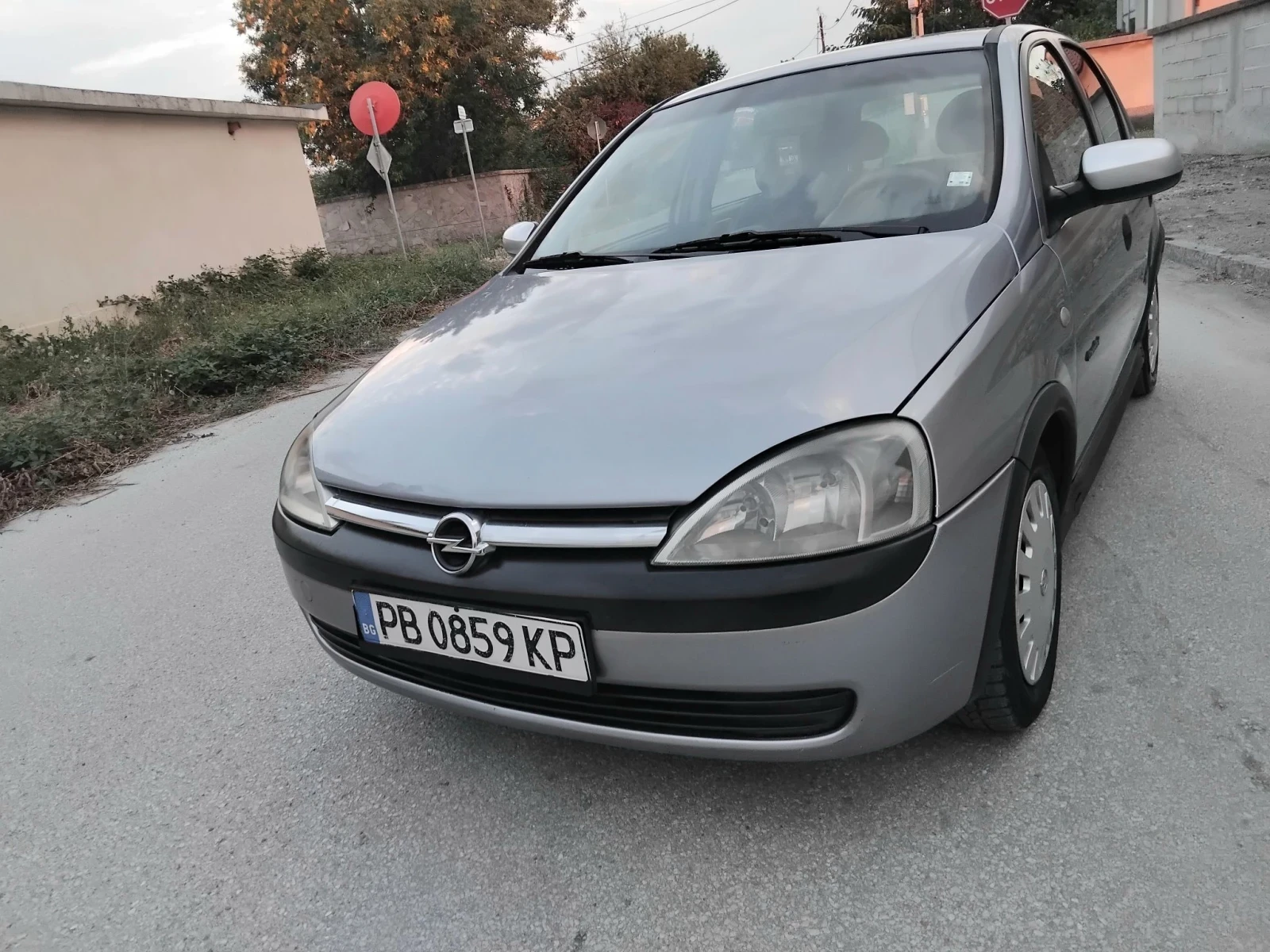 Opel Corsa 1.2i.75k + КЛИМА ГАЗ вписана в талона , снимка 3 - Автомобили и джипове - 55598838