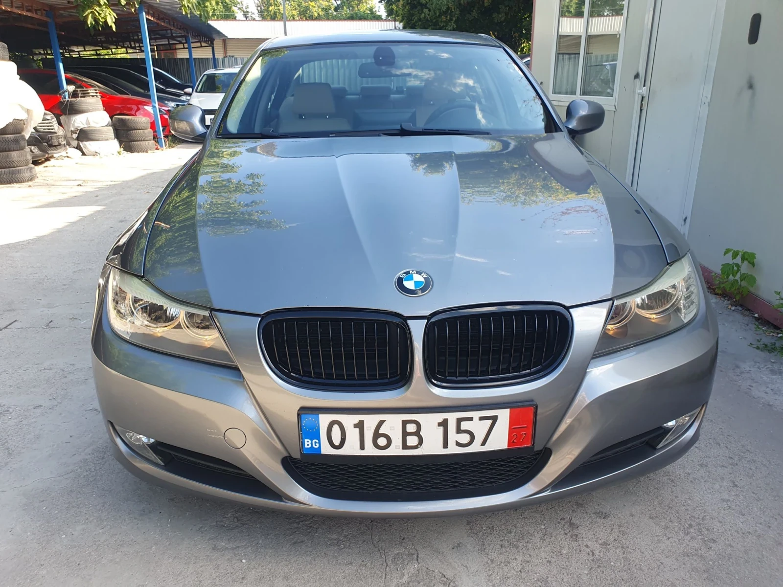 BMW 320 FACE NAVI KOJA KAMERA 6skr EURO 5  SEDAN