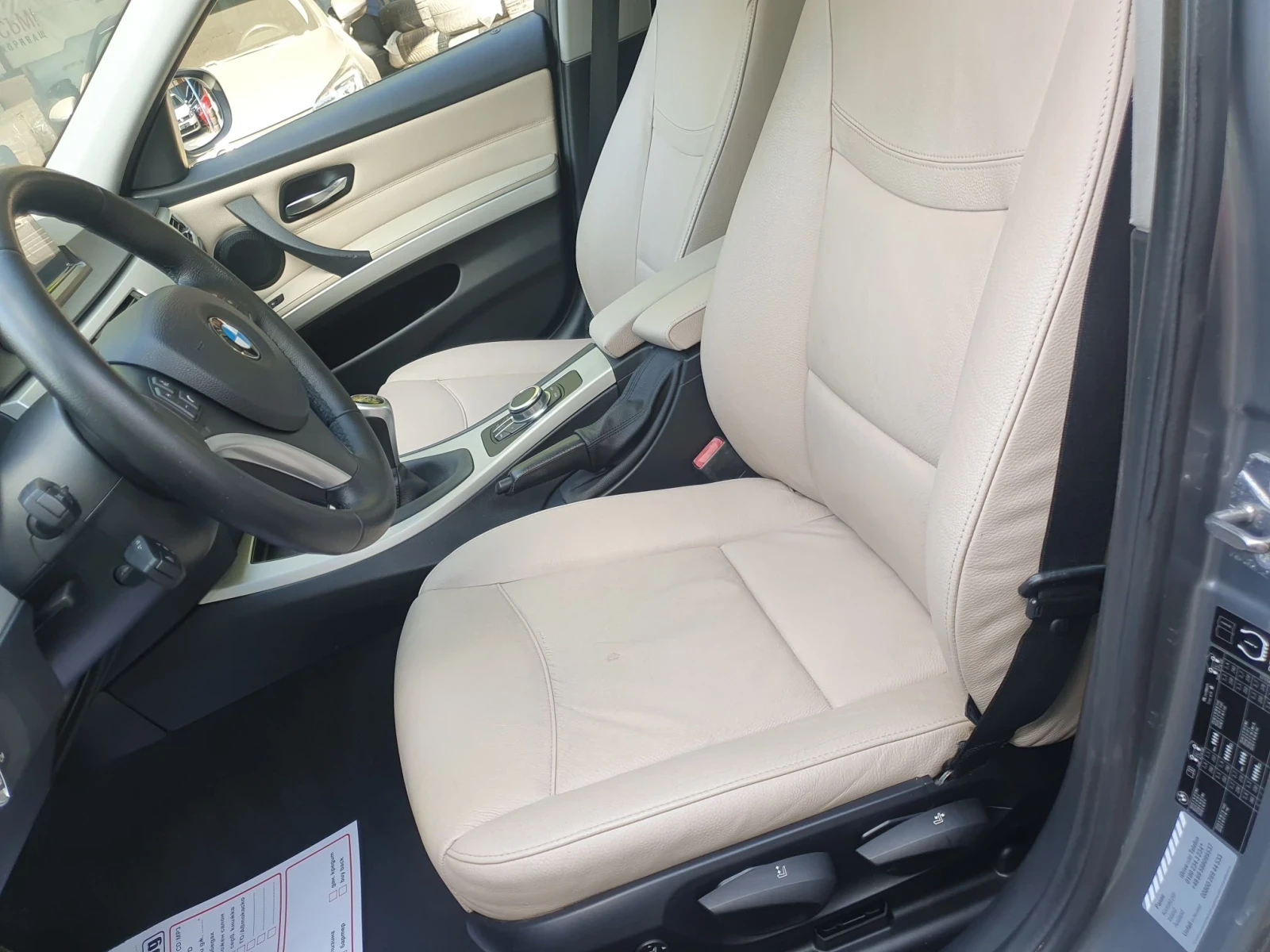 BMW 320 FACE NAVI KOJA KAMERA PODGREV 6skr EURO 5  SEDAN, снимка 7 - Автомобили и джипове - 55648460