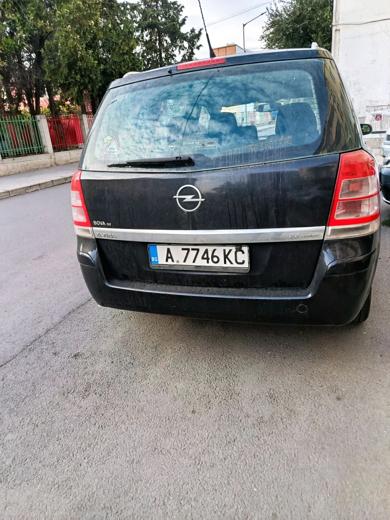 Opel Zafira, снимка 3 - Автомобили и джипове - 56087092