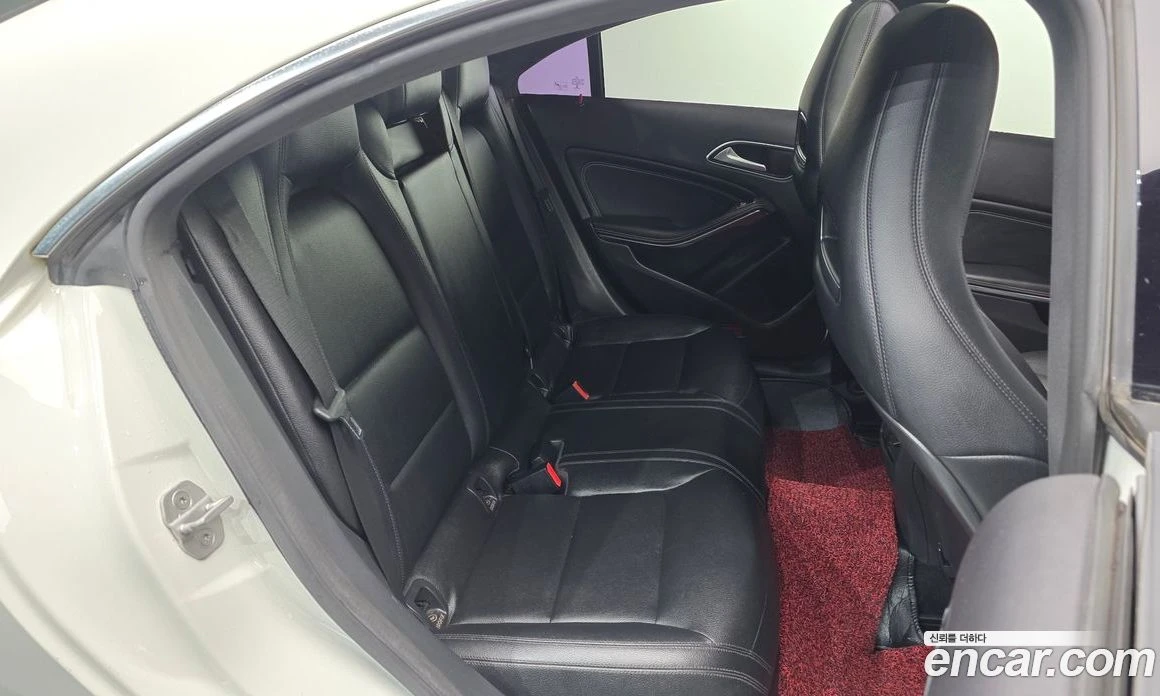 Mercedes-Benz CLA CLA200 CDI 4MATIC, снимка 12 - Автомобили и джипове - 56117236
