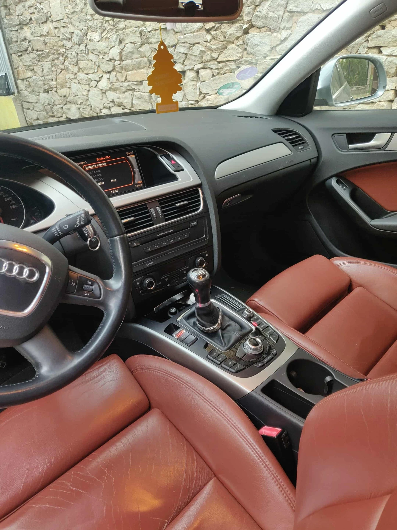 Audi A4, снимка 9 - Автомобили и джипове - 56184897