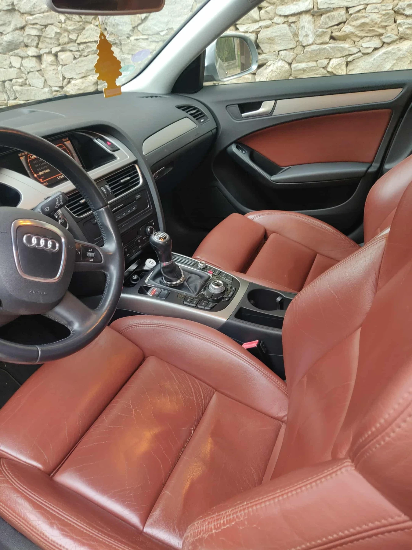 Audi A4, снимка 2 - Автомобили и джипове - 56184897