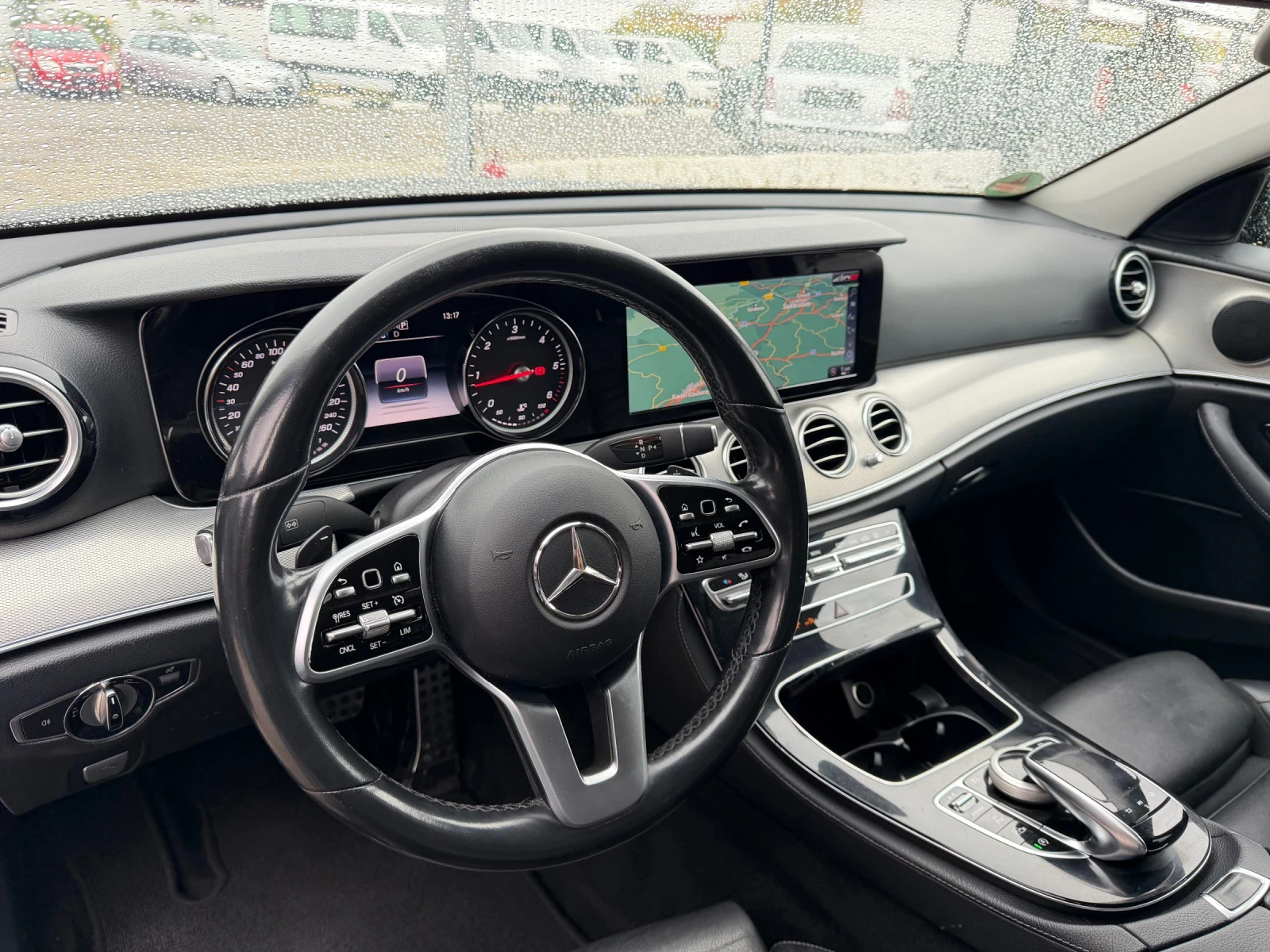 Mercedes-Benz E 220 CDI 194ps AMG LINE 9-G tronic  ��� 2021� | Mobile.bg � ����������� 13