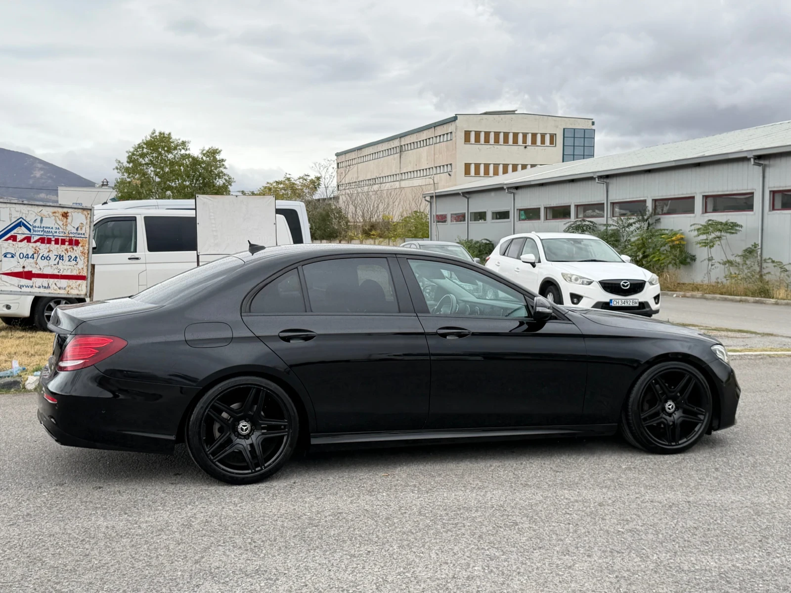 Mercedes-Benz E 220 CDI 194ps AMG LINE 9-G tronic  ��� 2021� | Mobile.bg � ����������� 6