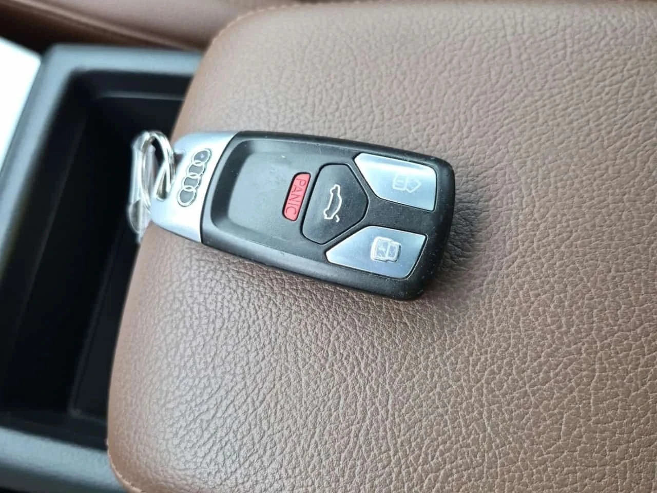 Audi A4, снимка 8 - Автомобили и джипове - 56689136