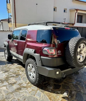 Toyota Fj cruiser ГАЗ / Бензин, снимка 15