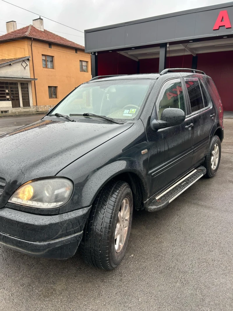 Mercedes-Benz ML 270, снимка 1 - Автомобили и джипове - 47999643