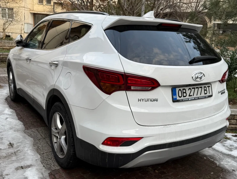 Hyundai Santa fe, снимка 5 - Автомобили и джипове - 49297676