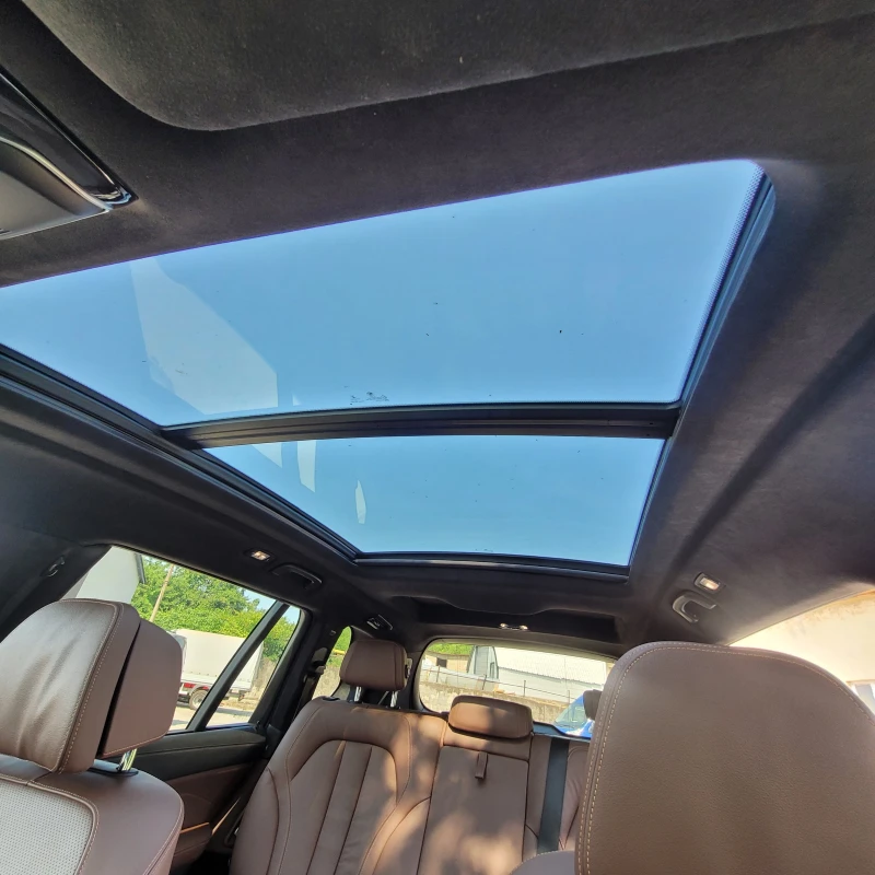 BMW X7, снимка 4 - Автомобили и джипове - 52408469