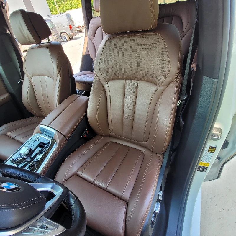 BMW X7, снимка 9 - Автомобили и джипове - 52408469