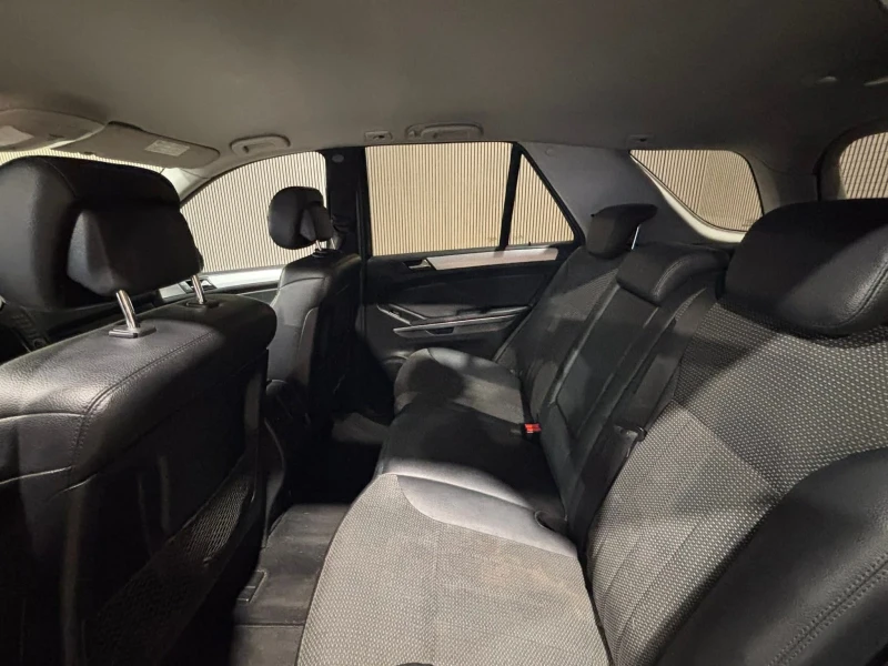 Mercedes-Benz ML 320, снимка 6 - Автомобили и джипове - 51902731