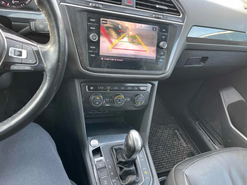 VW Tiguan * Highline * CARFAX * ФИНАНСИРАНЕ* КЛИП, снимка 9 - Автомобили и джипове - 52846820