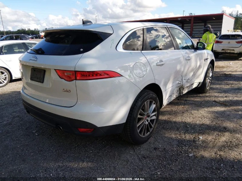 Jaguar F-PACE PRESTIGE P300 AWD Automatic * CARFAX* , снимка 4 - Автомобили и джипове - 53388446