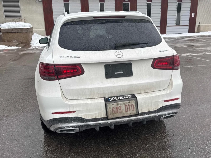 Mercedes-Benz GLC 300 * CARFAX * 360 * ПОДГРЕВИ * ПАМЕТ, снимка 4 - Автомобили и джипове - 53434513
