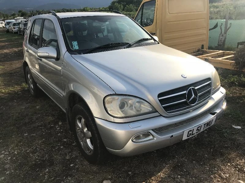 Mercedes-Benz ML 500 W163, Facelift, M113.965, снимка 3 - Автомобили и джипове - 21910177