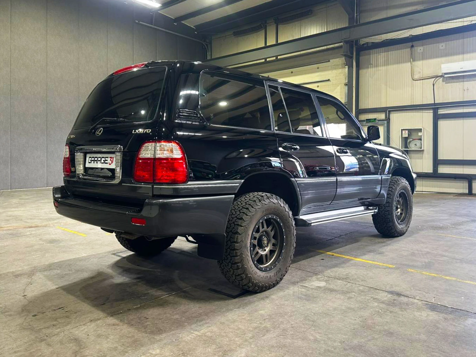 Lexus LX 470  - изображение 4