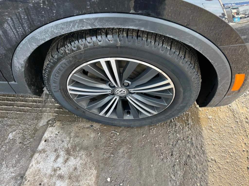 VW Tiguan * Highline * CARFAX * ФИНАНСИРАНЕ* КЛИП - изображение 7