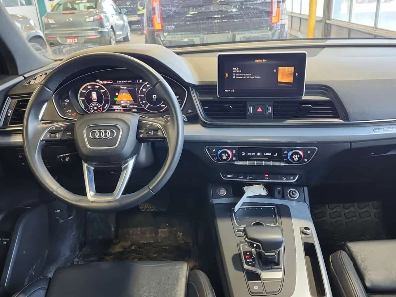 Audi Q5 * PROGRESSIV* S-LINE* ОБДУХВАНЕ* ПАНОРАМА* + ГУМИ  - изображение 2