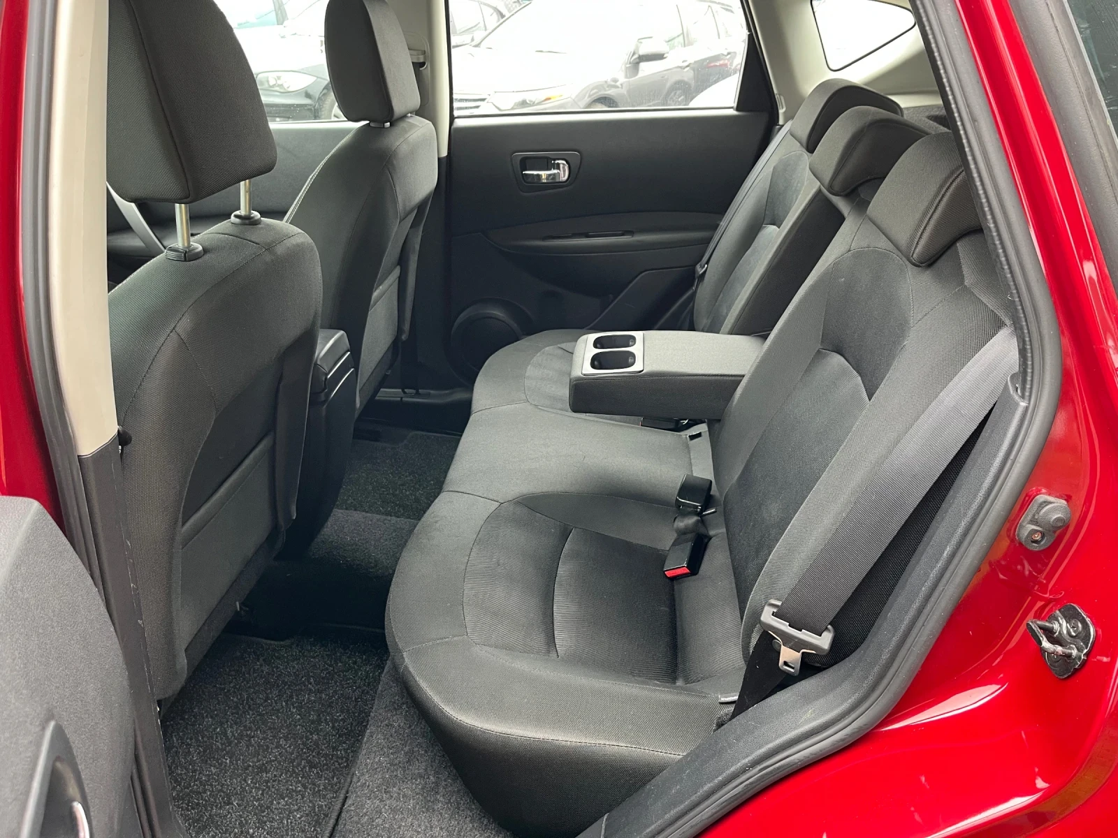 Nissan Qashqai 2.0 16V SPORT, снимка 12 - Автомобили и джипове - 53978075