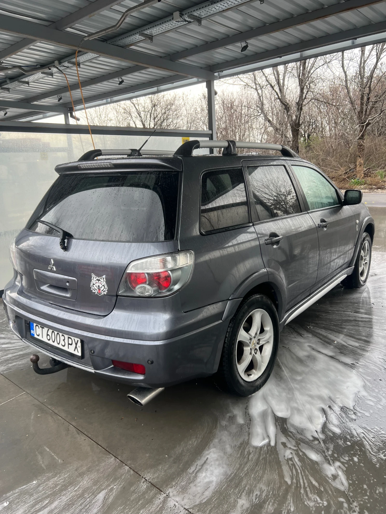 Mitsubishi Outlander 2.4 Газ, снимка 4 - Автомобили и джипове - 54019012