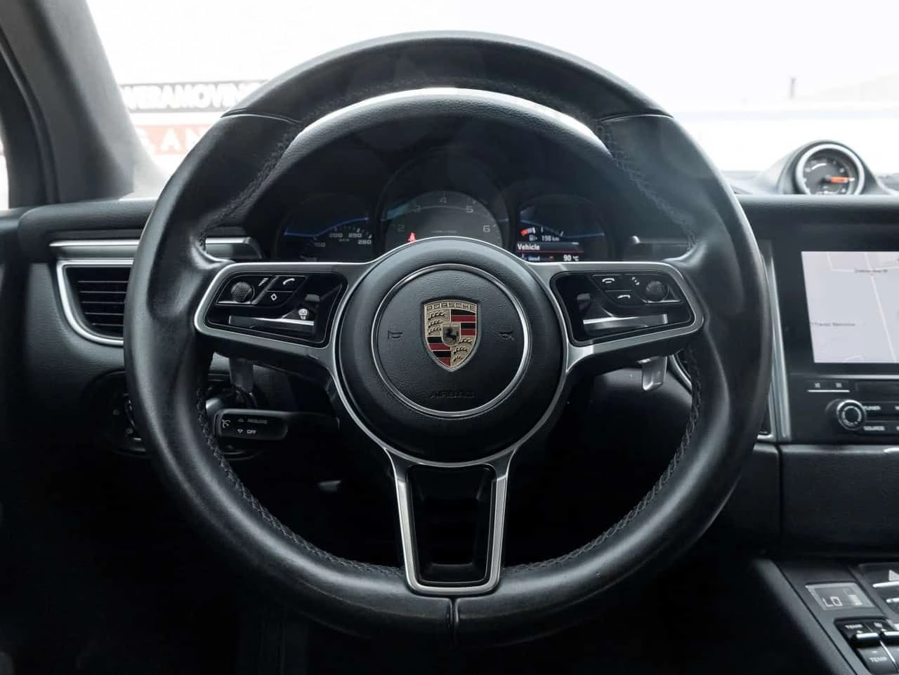 Porsche Macan * AWD S Dealer Serviced BOSE Showroom Condition * , снимка 9 - Автомобили и джипове - 54783885