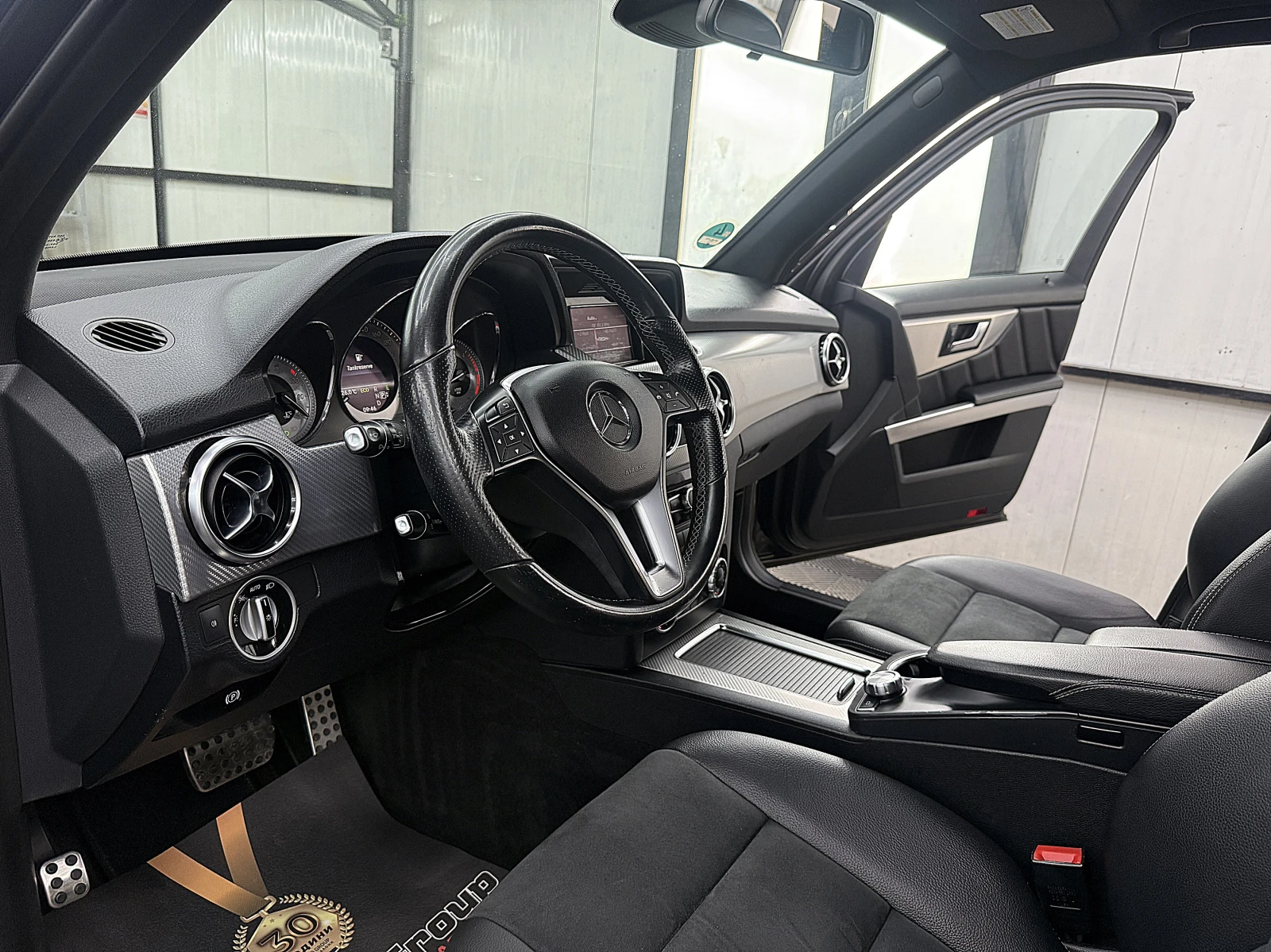 Mercedes-Benz GLK AMG-Line/Facelift/4-Matic/СОБСТВЕН ЛИЗИНГ, снимка 14 - Автомобили и джипове - 54911895