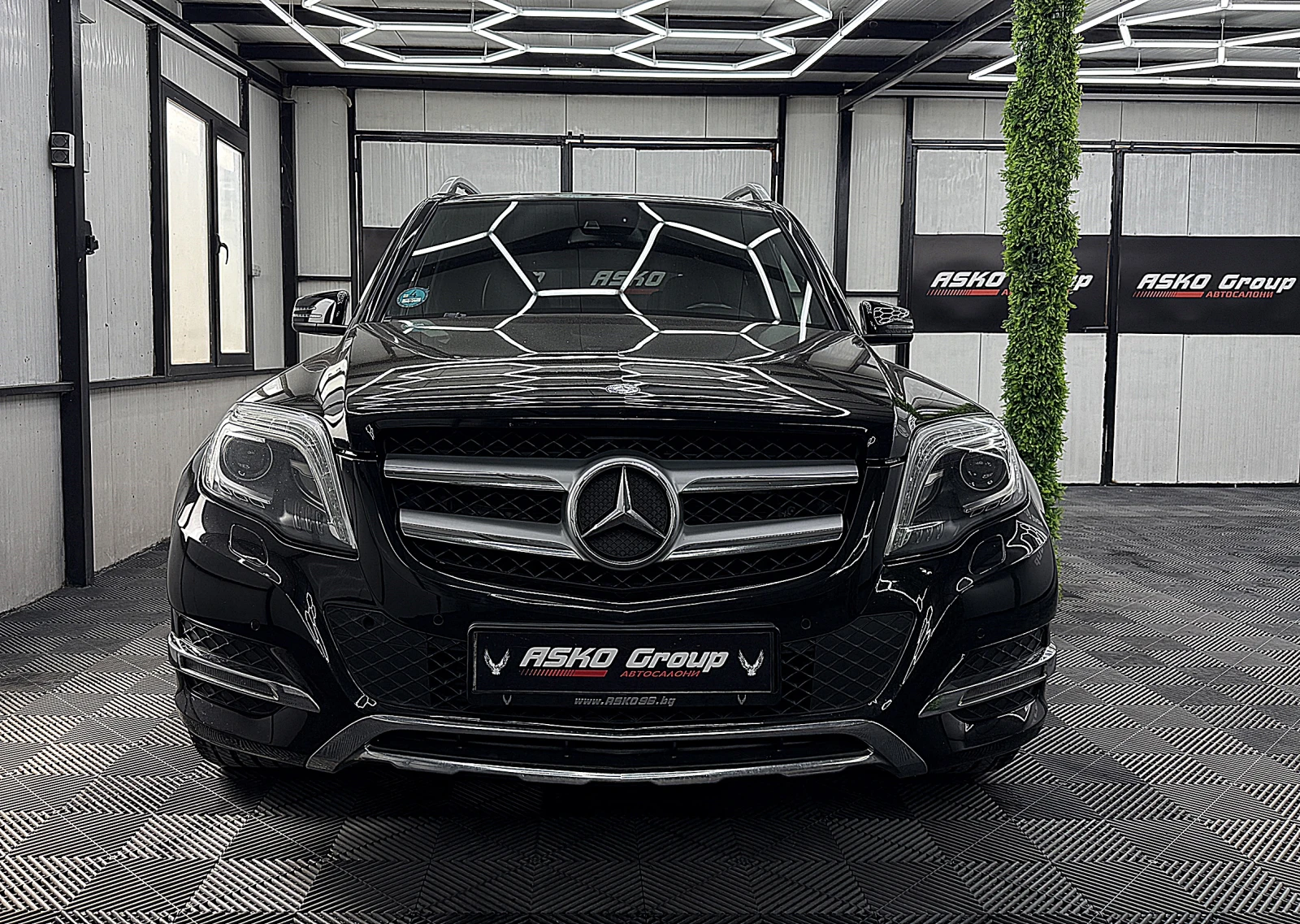Mercedes-Benz GLK AMG-Line/Facelift/4-Matic/СОБСТВЕН ЛИЗИНГ, снимка 2 - Автомобили и джипове - 54911895
