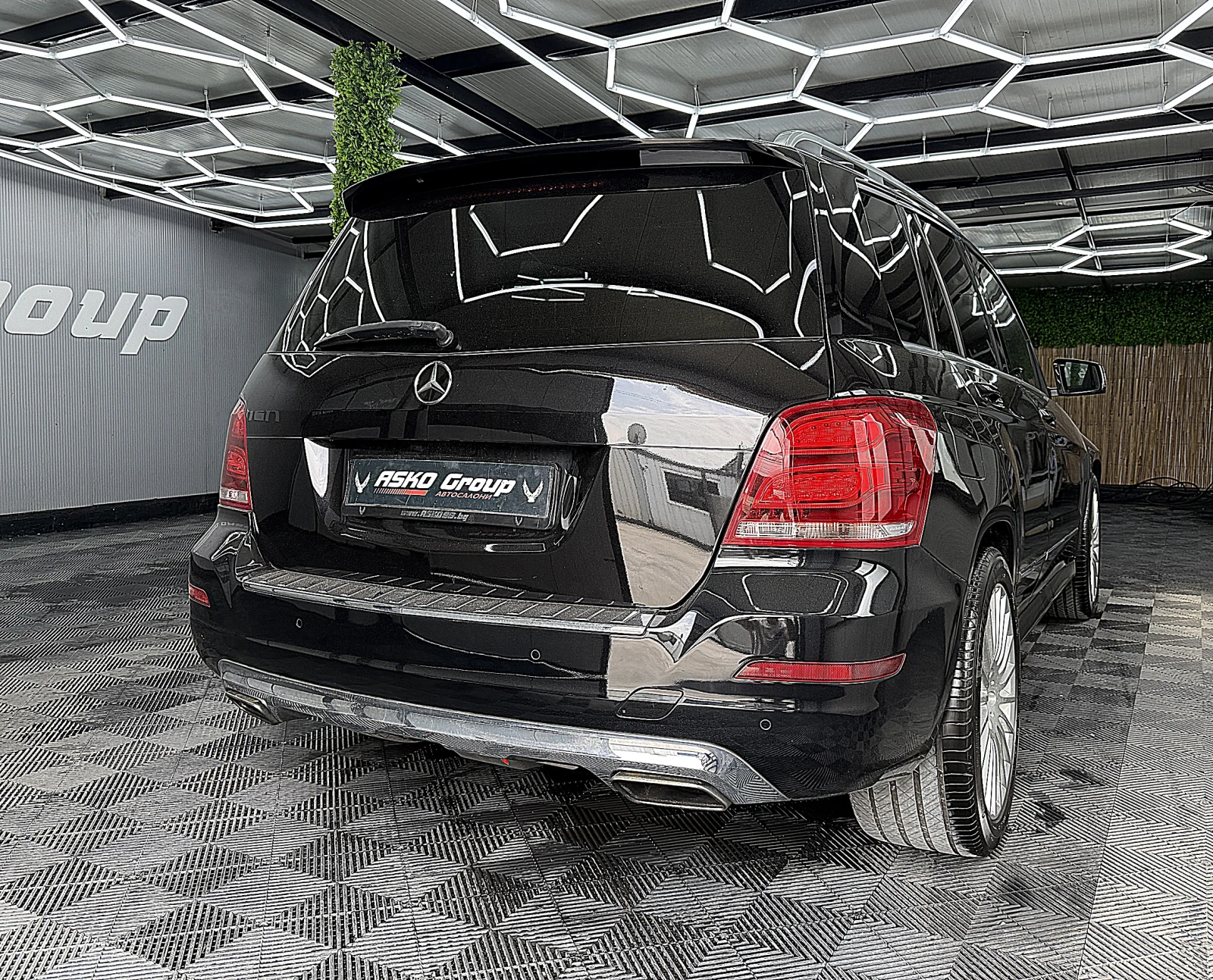 Mercedes-Benz GLK AMG-Line/Facelift/4-Matic/СОБСТВЕН ЛИЗИНГ, снимка 6 - Автомобили и джипове - 54911895