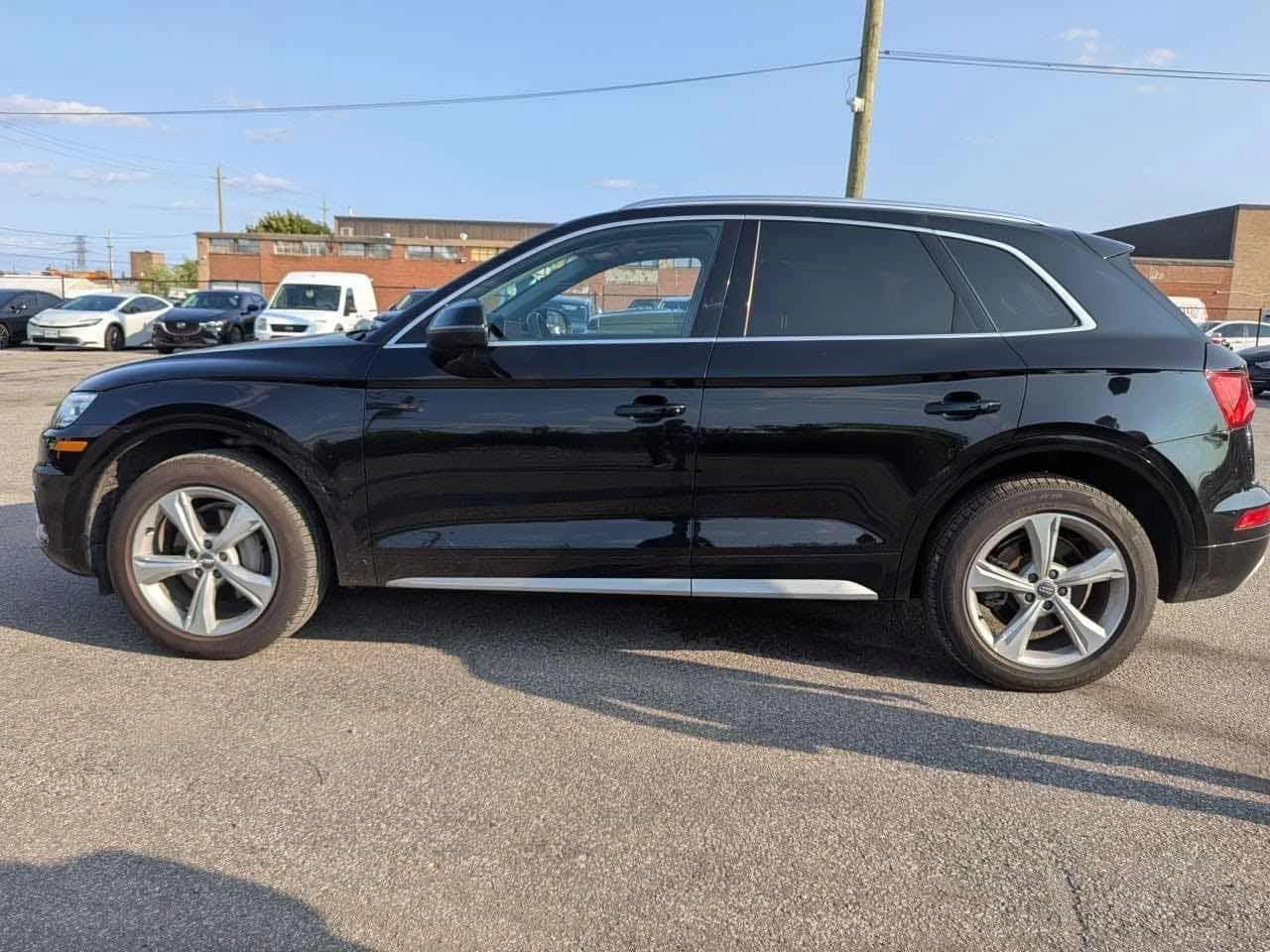 Audi Q5 * Progressiv * CARFAX * ОПЦИЯ ЗА ФИНАНСИРАНЕ , снимка 2 - Автомобили и джипове - 55407027