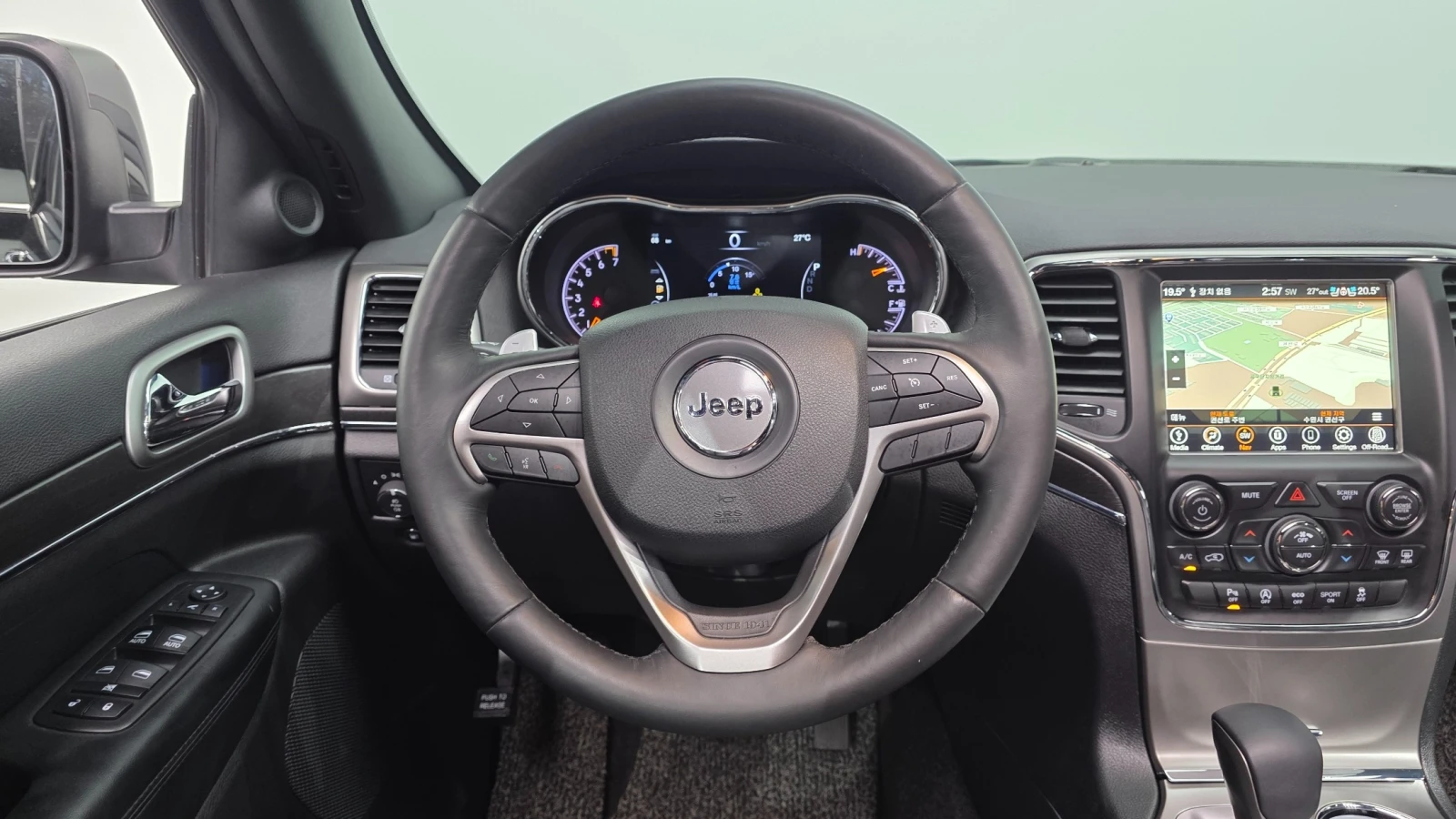 Jeep Grand cherokee 3.6 Limited, 4X4, снимка 13 - Автомобили и джипове - 56082375