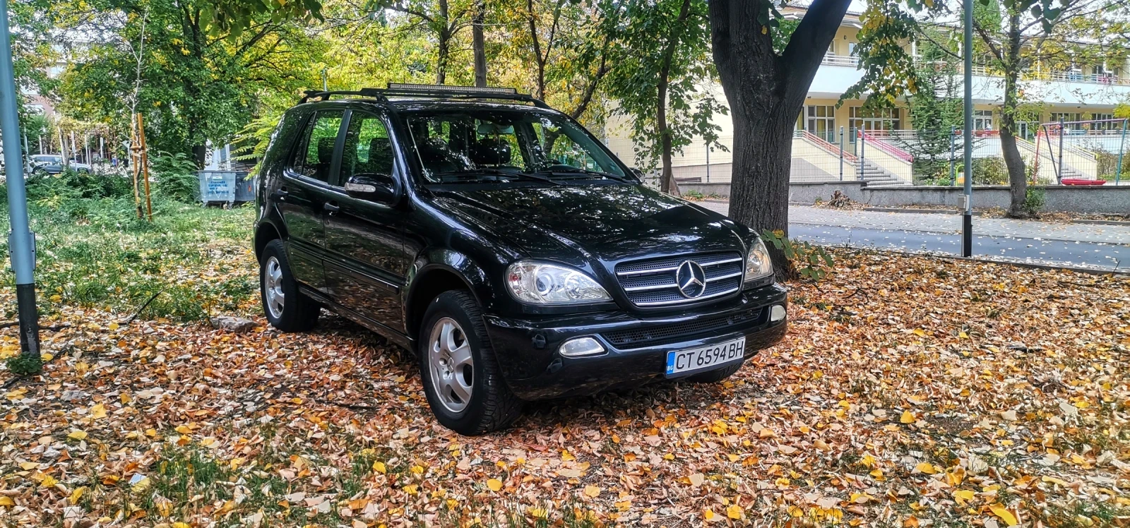 Mercedes-Benz ML, снимка 5 - Автомобили и джипове - 56570587