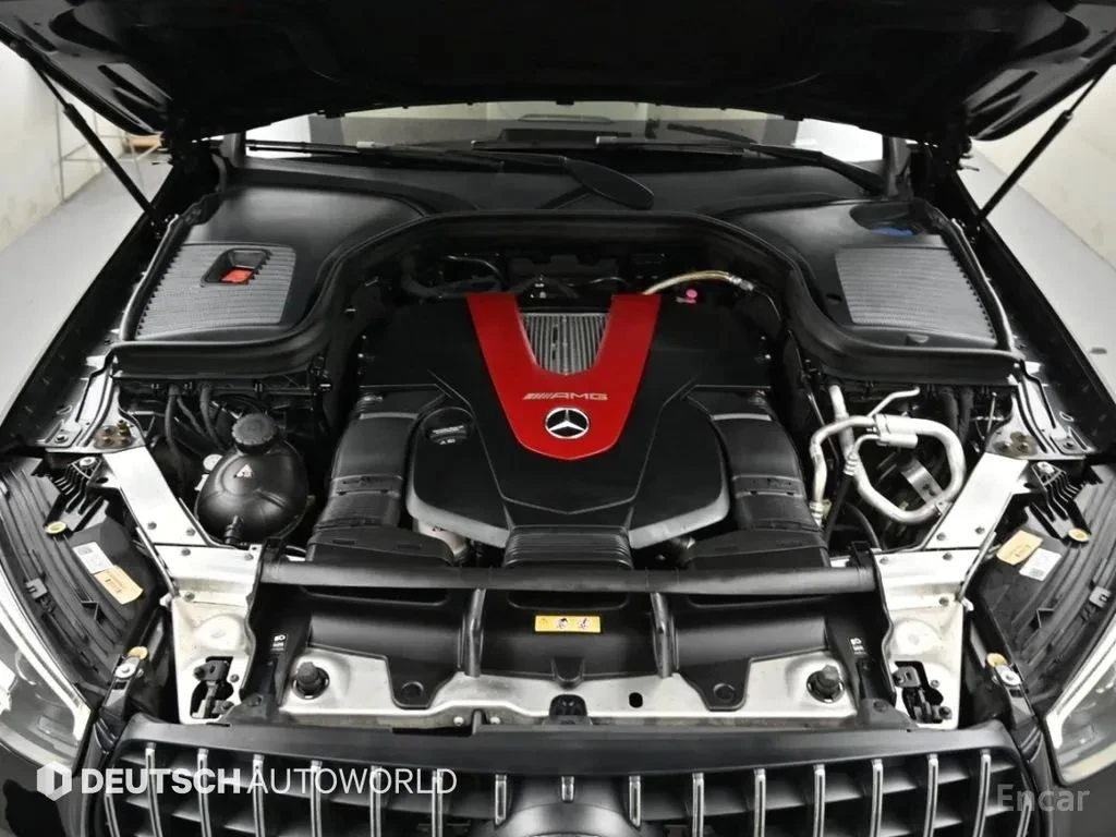 Mercedes-Benz GLC 43 AMG, снимка 6 - Автомобили и джипове - 56729128