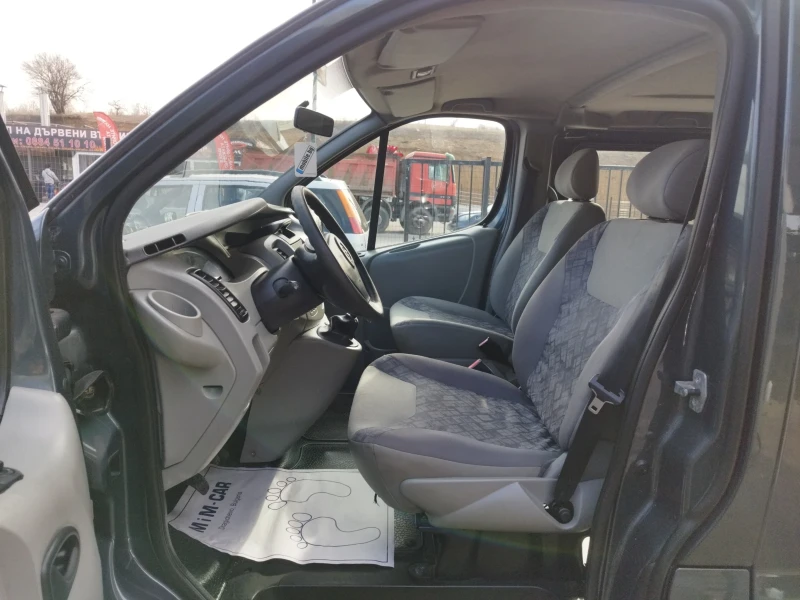 Opel Vivaro 1.9dti, снимка 7 - Бусове и автобуси - 49067518