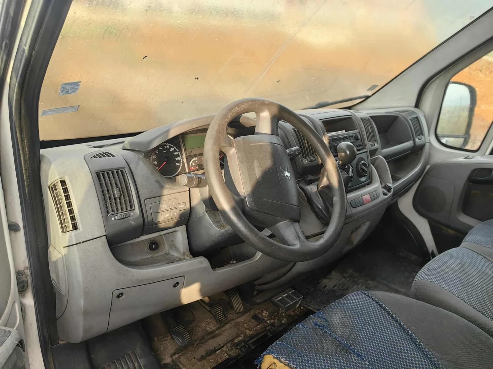 Peugeot Boxer 2.2 - изображение 5