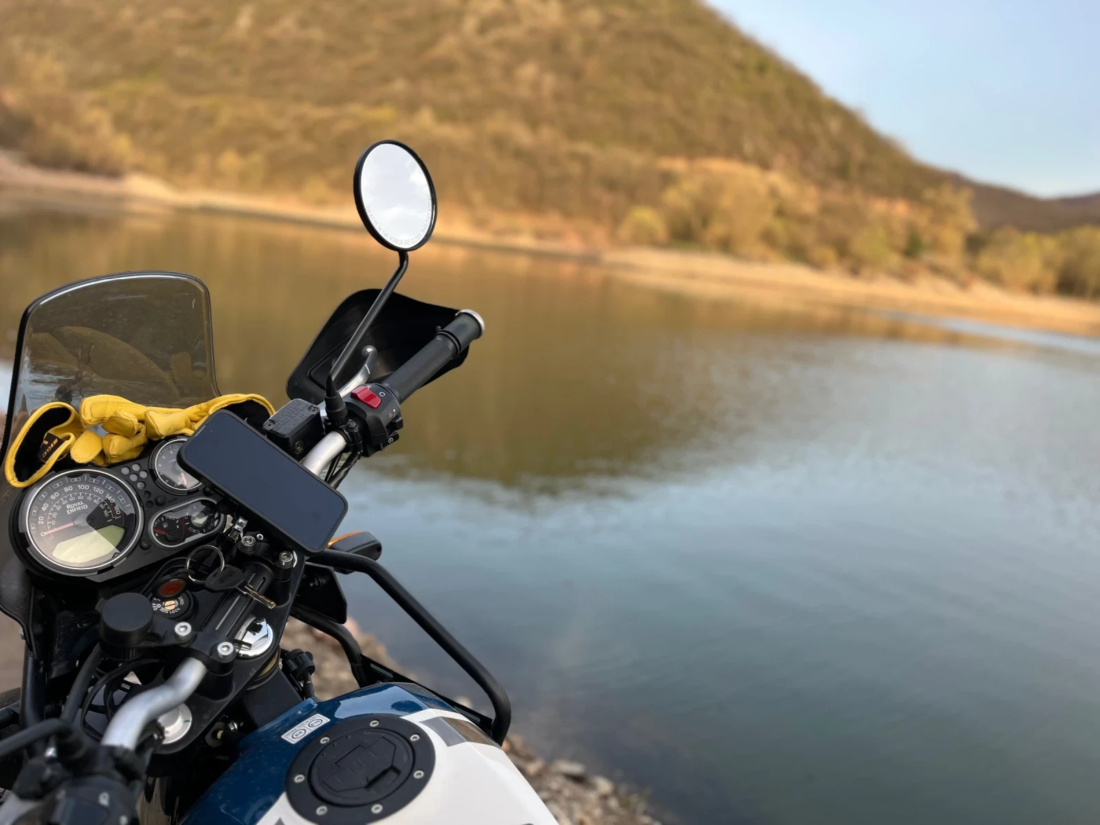 Royal Enfield Himalayan 411  - изображение 4